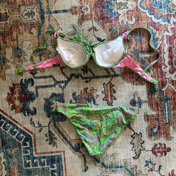 Calzedonia bikini set in green - Picture 2 of 3